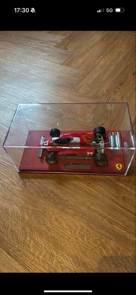 Gilles Villeneuve F1 1982 - Zeldzaam Model, Hobby en Vrije tijd, Modelbouw | Auto's en Voertuigen, Zo goed als nieuw, Auto, Groter dan 1:32