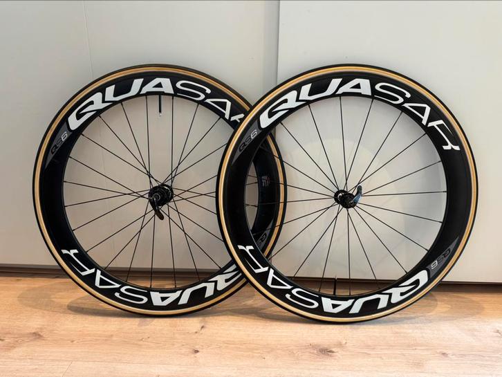 Quasar SQ6 60mm Carbon Wielset - Uitstekende staat!, Fietsen en Brommers, Fietsonderdelen, Zo goed als nieuw, Racefiets, Wiel