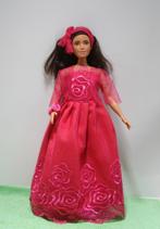 'Barbie Curvy' G111:galajurk, jasje, arm- en hoofdband, Kinderen en Baby's, Speelgoed | Poppen, Verzenden, Nieuw, Barbie
