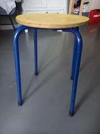 Vintage Krukje Geel/Blauw, Huis en Inrichting, Krukjes, Ophalen of Verzenden, Gebruikt, Hout