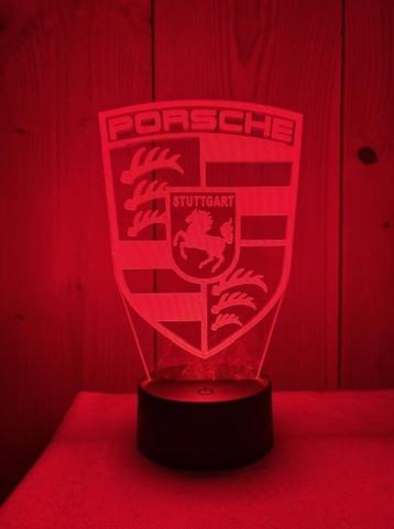 Porsche lamp beschikbaar voor biedingen