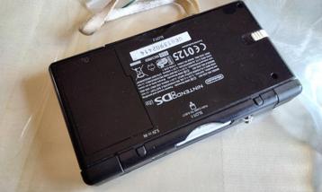 nintendo ds lite alles inclusief perfect zichtbaar werkend  beschikbaar voor biedingen