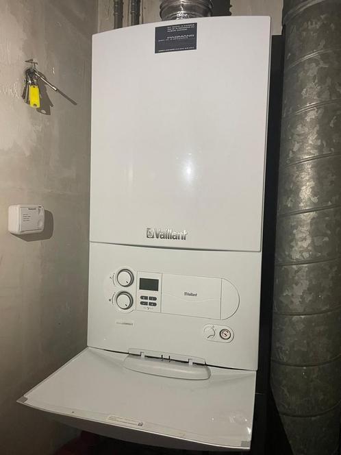 Vaillant VR combiketel, Doe-het-zelf en Verbouw, Geisers en Boilers, Zo goed als nieuw, Geiser, Minder dan 20 liter, Ophalen of Verzenden