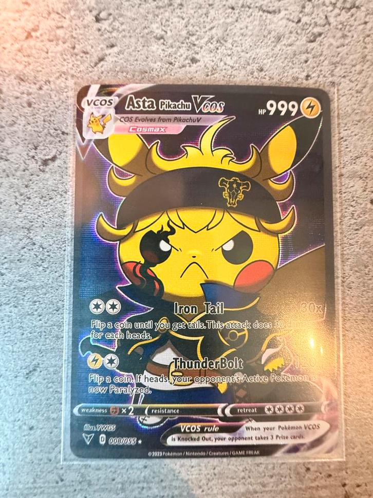 Asta Pikachu VCOS – Pokémon Cosplay Proxy, Hobby en Vrije tijd, Verzamelkaartspellen | Pokémon, Zo goed als nieuw, Verzenden