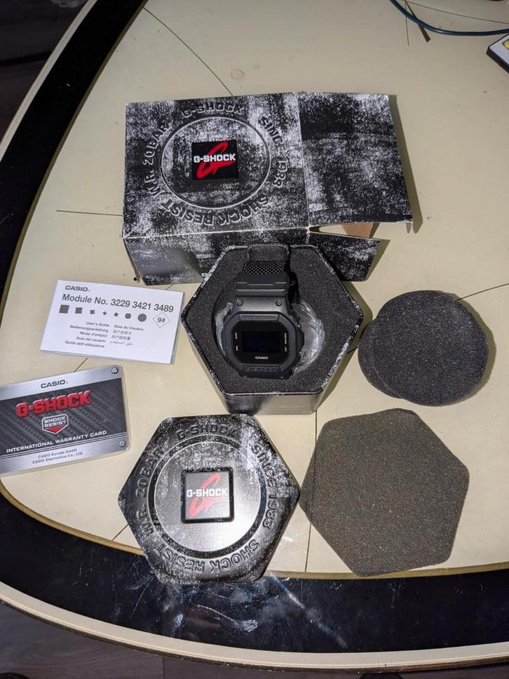 Casio 5600BBN 1ER, Sieraden, Tassen en Uiterlijk, Horloges | Heren, Zo goed als nieuw, Polshorloge, Casio, Overige materialen