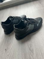 Louis vuitton run away trainers 6/40.5, Kleding | Heren, Schoenen, Nieuw, Ophalen of Verzenden, Zwart