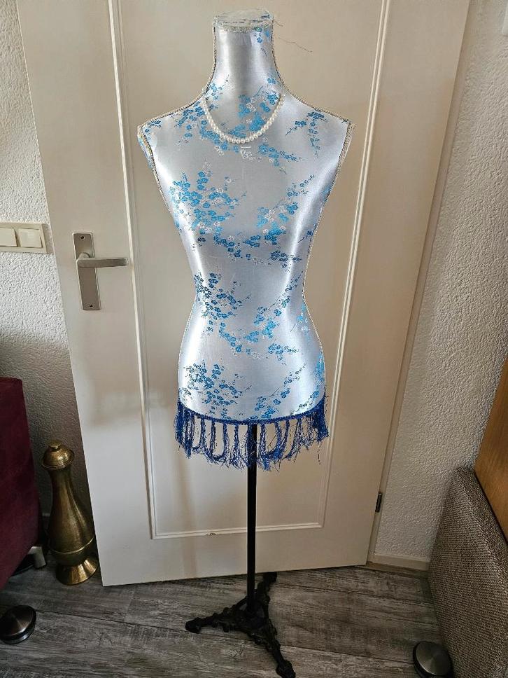 Mooie mannequin vintage paspop met blauwe bloemen op torso, Antiek en Kunst, Curiosa en Brocante, Ophalen