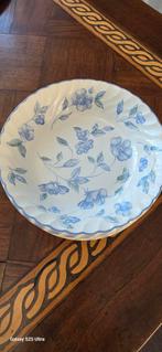 Leuk Servies met Blauwe Bloemen, Huis en Inrichting, Keuken | Servies, Ophalen, Gebruikt, Bord(en), Overige stijlen