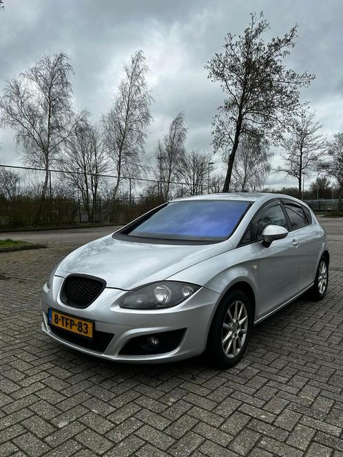 Seat Leon1.2 TSI 77KW 2012 Grijs APK tot mei'25 nieuwe Turbo, Auto's, Seat, Particulier, Leon, Airbags, Airconditioning, Alarm