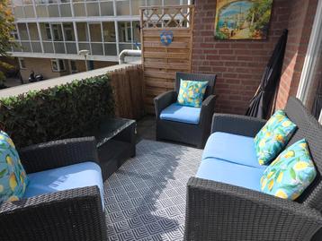 Tuinset 4 delig voor op een balkon en in tuin beschikbaar voor biedingen