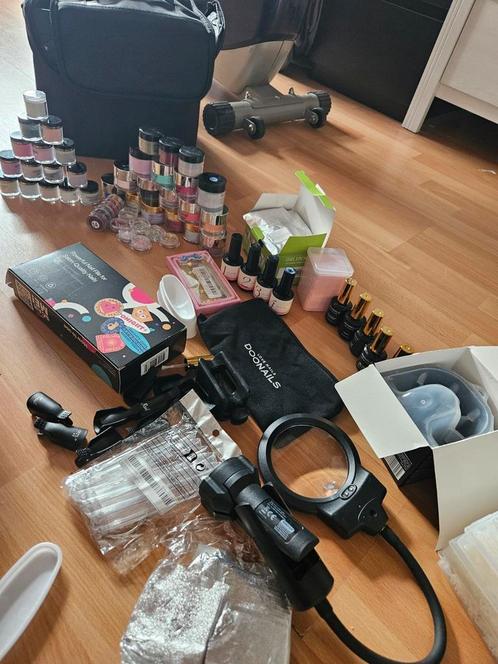 Grote set dippoeder dip powder doonails, dip me, glow dip, Sieraden, Tassen en Uiterlijk, Uiterlijk | Cosmetica en Make-up, Zo goed als nieuw