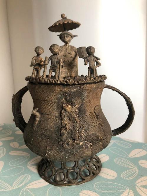 Bronzen Afrikaanse Ashanti Asante Kuduo Goudstofpot brons, Antiek en Kunst, Antiek | Koper en Brons, Brons, Ophalen of Verzenden