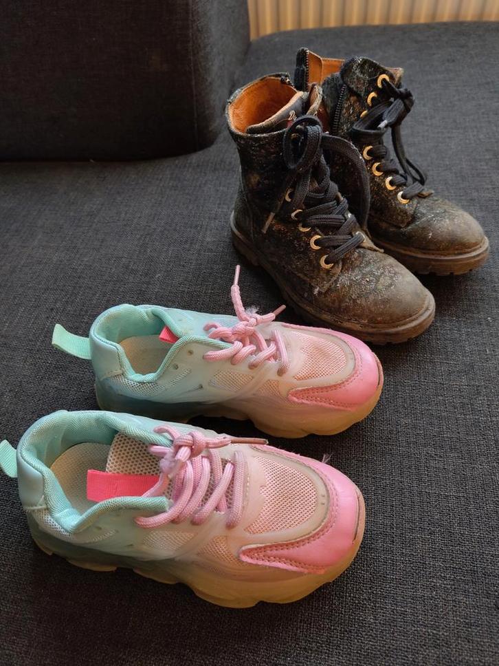 Meisjes schoenen en Develab laarsjes maat 28/29. Gratis!, Kinderen en Baby's, Kinderkleding | Schoenen en Sokken, Gebruikt, Schoenen