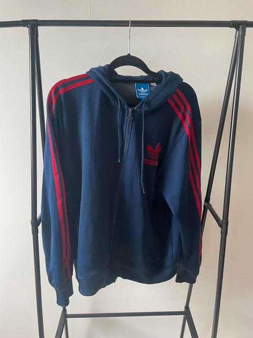 Adidas vest maat L, Kleding | Heren, Truien en Vesten, Zo goed als nieuw, Maat 52/54 (L), Blauw, Verzenden