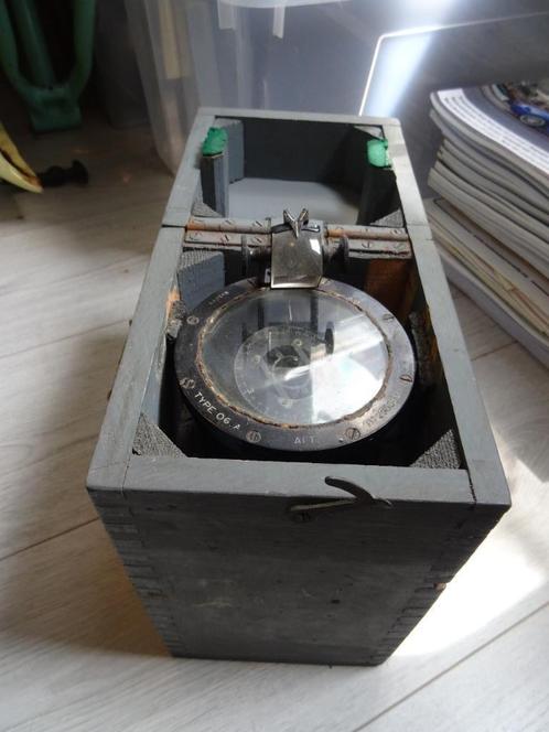 RAF hand held bearing compass, Verzamelen, Militaria | Tweede Wereldoorlog, Luchtmacht, Overige typen, Engeland, Ophalen of Verzenden