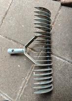 Verticuteerhark, zonder steel. Zgan

Wordt gebruikt om gazon, Tuin en Terras, Verticuteermachines, Ophalen of Verzenden, Elektrisch