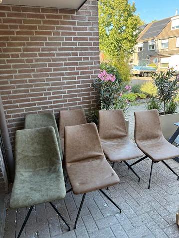 Eetkamer stoelen 6 stuks beschikbaar voor biedingen