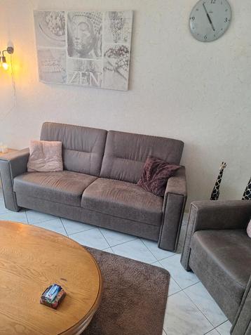 2 zitsbank met fauteuil  (zgan,nieuwe prijs €1245)