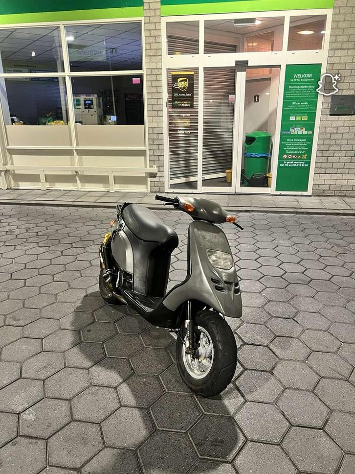Piaggio/gilera typhoon, Fietsen en Brommers, Scooters | Piaggio, Ophalen