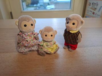 Families aap sylvanian families  beschikbaar voor biedingen