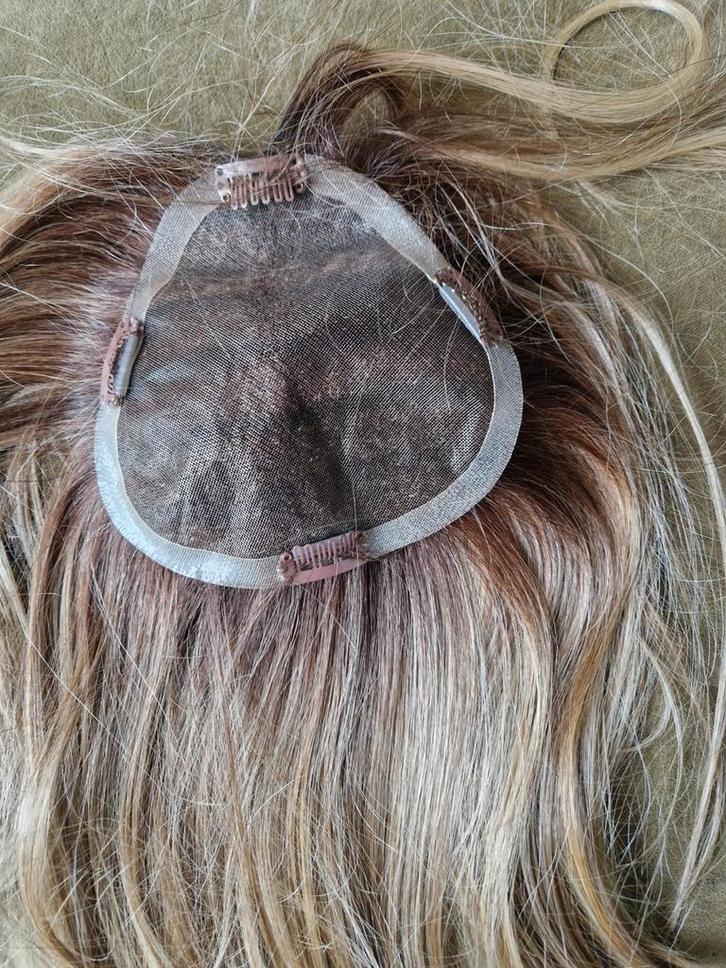 Topper haarwerk Jon Renau. Nieuw., Sieraden, Tassen en Uiterlijk, Uiterlijk | Haarverzorging, Nieuw, Pruik of Haarverlenging, Ophalen of Verzenden