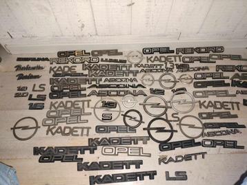 diverse klassieke OPEL emblemen  koopje! beschikbaar voor biedingen