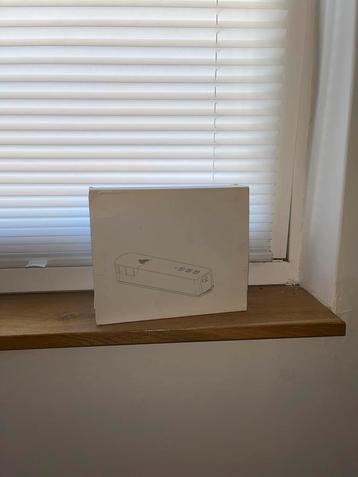 Tuya Slimme Gordijnmotor met extra ZigBee optie beschikbaar voor biedingen