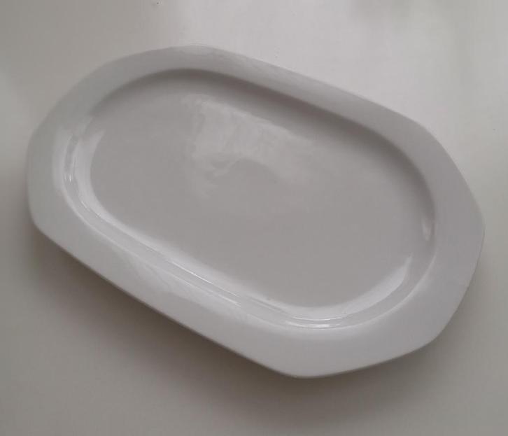 Winterling Röslau Bavaria serveerbord, Huis en Inrichting, Keuken | Servies, Zo goed als nieuw, Bord(en), Overige stijlen, Porselein