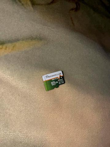 Micro SD kaart 16GB - Zo goed als nieuw! beschikbaar voor biedingen
