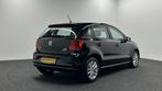 Volkswagen Polo 1.2 TSI Highline LM CRUISE 5 DEURS., Stof, 4 cilinders, Met garantie (alle), Zwart