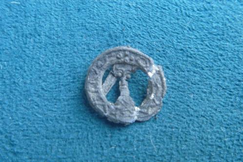 Bodemvondst. Buste insigne. profaan insigne. Amsterdammertje, Antiek en Kunst, Antiek | Tin, Ophalen of Verzenden