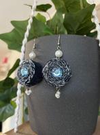 Oorbellen kwastjes jeans zilver rhinestones kraal, Overige materialen, Blauw, Past Gillisstraat, Nieuw