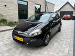 Fiat Punto 1.3 Evo Multijet 62KW 5DR 2011 Zwart Clima/Pano/, Voorwielaandrijving, Euro 5, 400 kg, Zwart