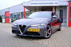 Alfa Romeo Giulia 2.2 Super 180pk Aut. Leder|Clima|Cam|Navi|, Auto's, Alfa Romeo, 745 kg, Achterwielaandrijving, Gebruikt, Euro 6