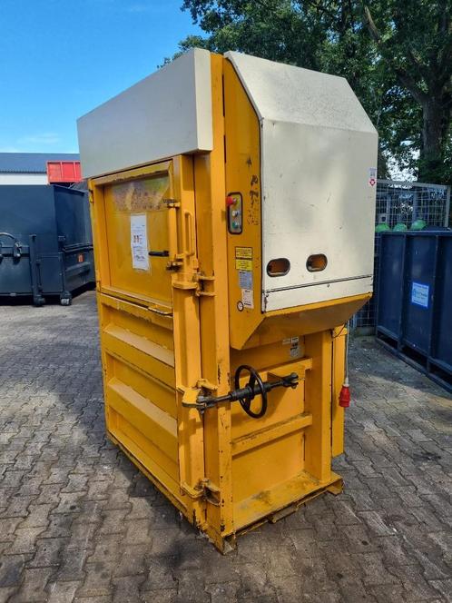 Balenpers Bramidan 4-X30, Zakelijke goederen, Machines en Bouw | Keten en Containers, Ophalen