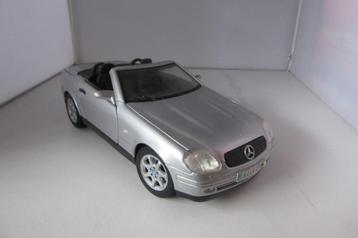 Mercedes SLK 230 cabrio 1;18 beschikbaar voor biedingen