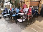 Partij kantoorstoelen – ca 30 stuks / Prijs: €7,50 per stuk, Ophalen, Gebruikt, Blauw, Vijf, Zes of meer stoelen