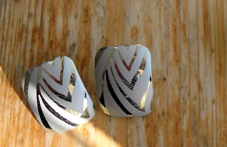 vintage oorbellen zilverkleur, Creolen, slang, glaskraaltjes, Sieraden, Tassen en Uiterlijk, Oorbellen, Zo goed als nieuw, Knopjes of Stekers