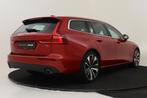 Volvo V60 T4 AUT. MOMENTUM PRO -BLIS|TREKHAAK|19"|ADAP.CRUIS, Auto's, Volvo, 12 maanden, Euro 6, Origineel Nederlands, 1603 kg