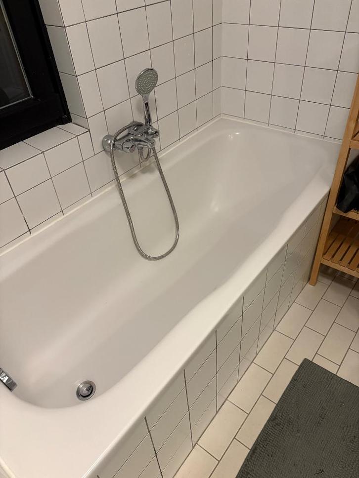 Ligbad 180x80 acryl met Chrome kraan, Huis en Inrichting, Badkamer | Complete badkamers, Zo goed als nieuw, Met bad, Ophalen