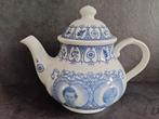porseleinen vintage theepot uit 1981: Charles en Diana, Ophalen of Verzenden, Zo goed als nieuw, Servies