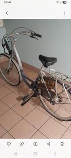 Te koop dames fiets, Fietsen en Brommers, Ophalen, Zo goed als nieuw, Overige merken, Versnellingen