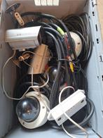 Partij beveiligingscamera's met kabels, Audio, Tv en Foto, Videobewaking, Ophalen of Verzenden, Gebruikt, Binnencamera