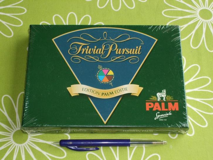 Nieuw in seal: Trivial Pursuit - Palm editie, Hobby en Vrije tijd, Gezelschapsspellen | Bordspellen, Nieuw, Een of twee spelers