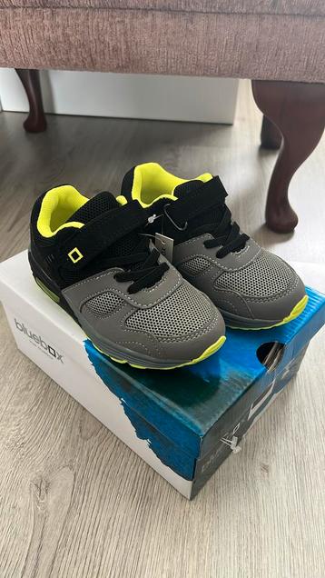Nieuw jongens sneakers maat 27 beschikbaar voor biedingen