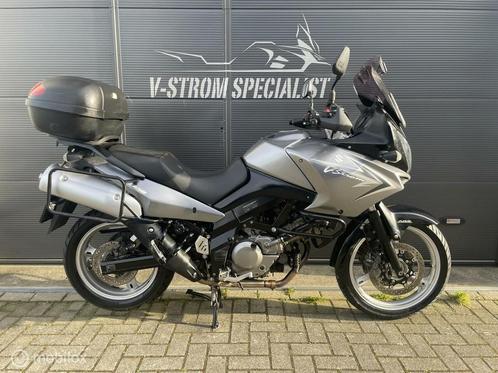 Suzuki V-Strom DL 650 ABS Grey Rhino bomvol opties !, Motoren, Motoren | Suzuki, Bedrijf, Toermotor, meer dan 35 kW, 2 cilinders