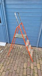 Inklapbare trap, 88 cm hoog, Doe-het-zelf en Verbouw, Ladders en Trappen, Ophalen, Gebruikt, Trap, Opvouwbaar of Inschuifbaar