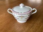 Servies Royal Bone China - 76 delig - Jungerhans Rotterdam, Huis en Inrichting, Ophalen, Zo goed als nieuw, Overige stijlen, Porselein