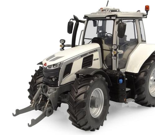 Massey Ferguson 6S.165 Limited Edition, Hobby en Vrije tijd, Modelauto's | 1:32, Nieuw, Tractor of Landbouw, Universal Hobbies