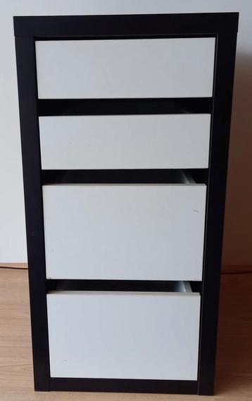 Lade kast beschikbaar voor biedingen